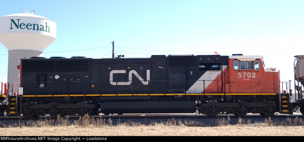 CN 5702